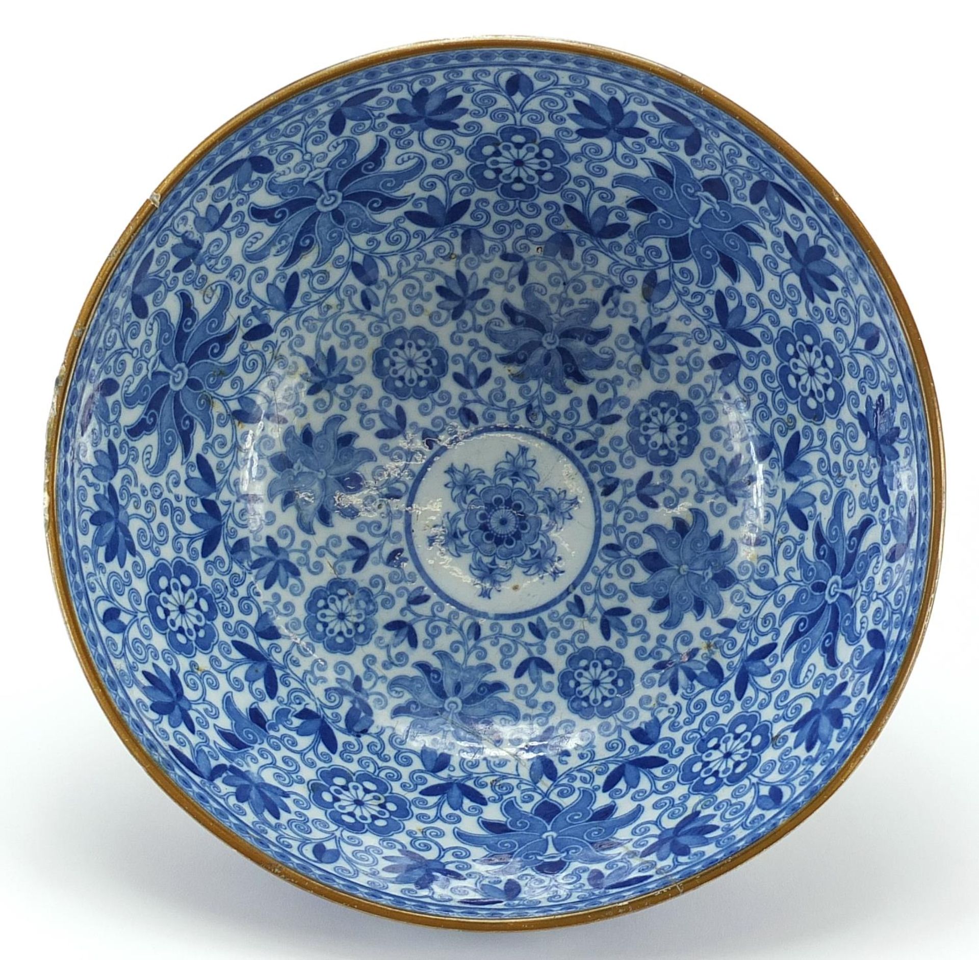 19th century pearlware bowl decorated with flowers, 26cm in diameter - Image 3 of 4