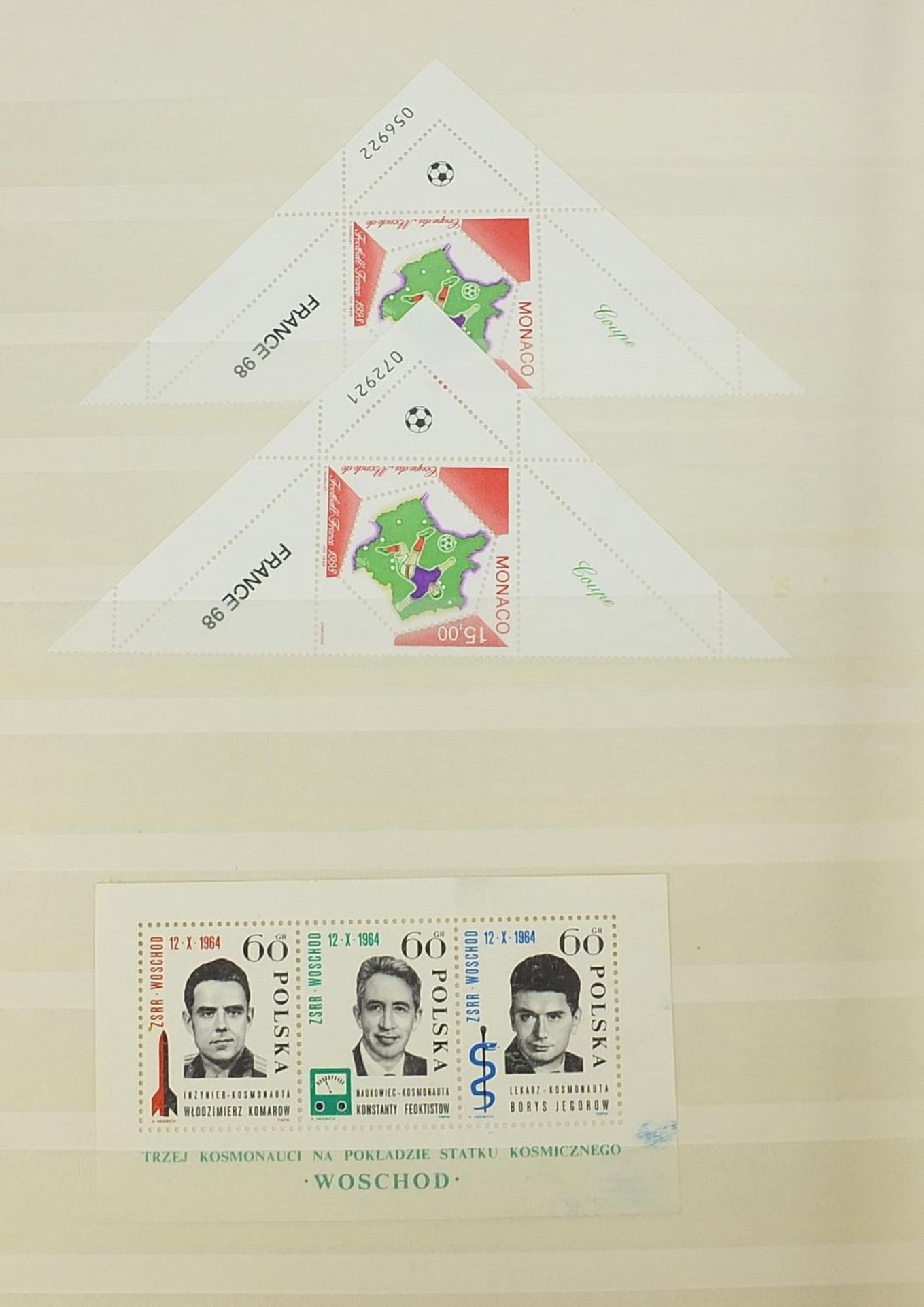 Collection of world stamps arranged in an album including Lundy and Zimbabwe - Bild 3 aus 5
