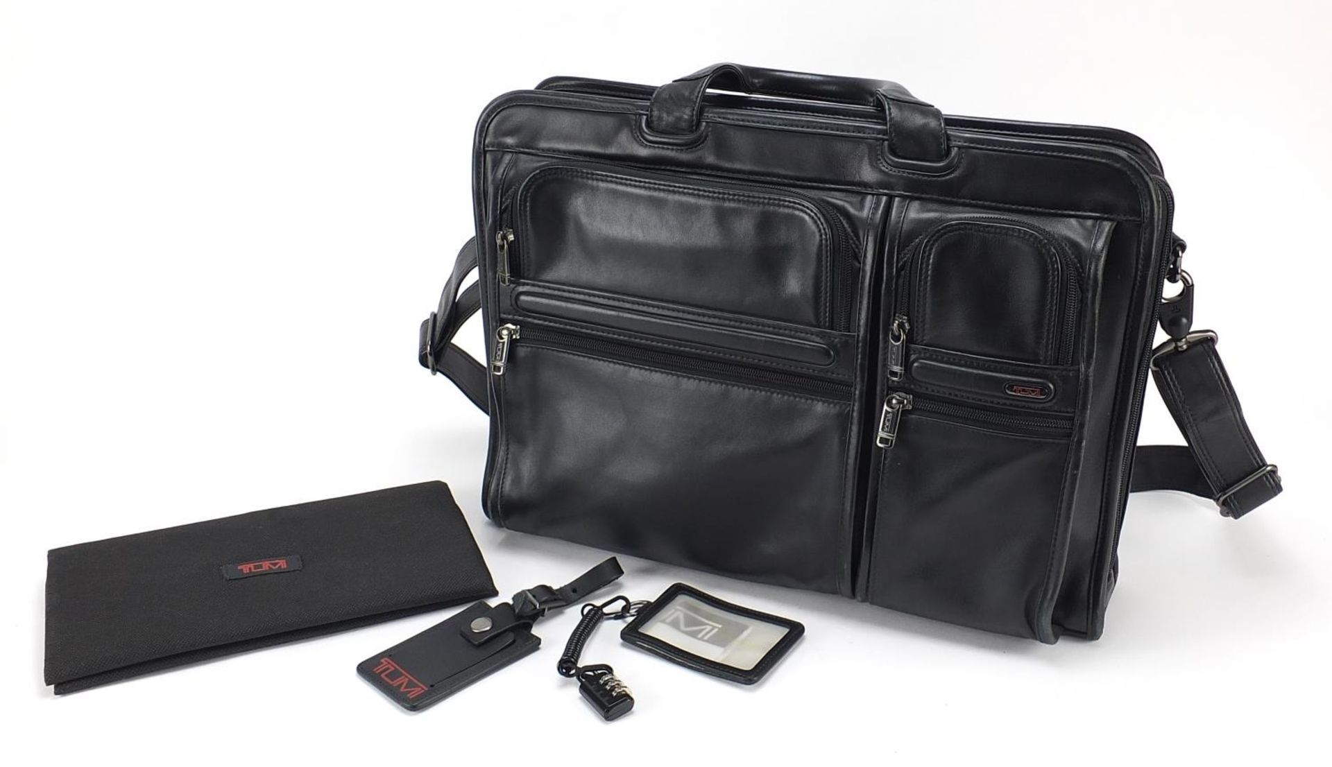 Tumi leather laptop briefcase, 47cm wide