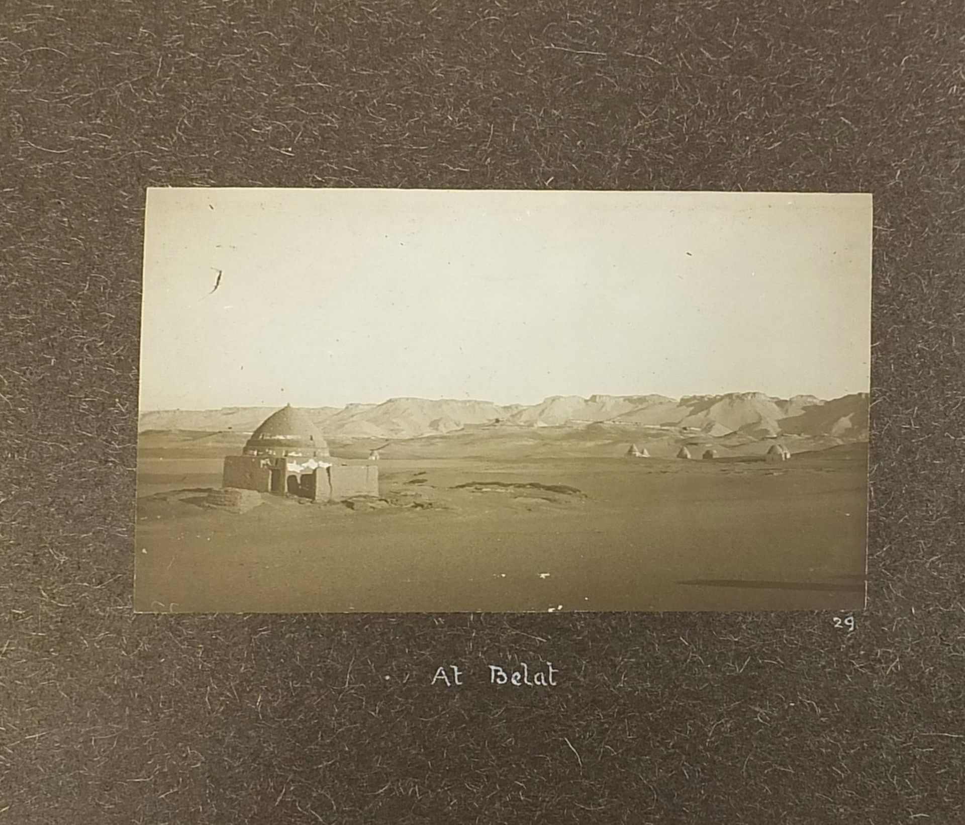 Early 20th century black and white photograph album of Egypt relating to the building of Western - Image 11 of 22