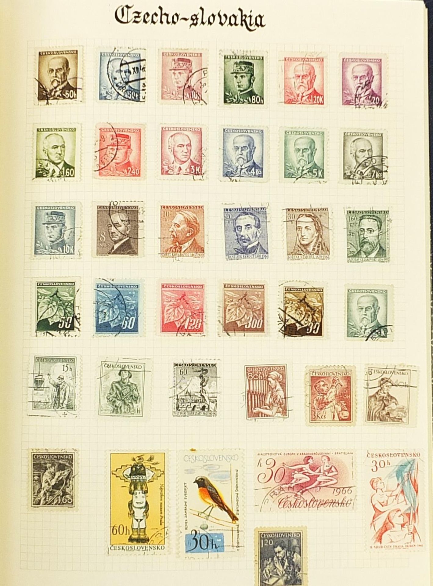 World stamps arranged in an album including Austria, Czech and Danish - Bild 2 aus 6