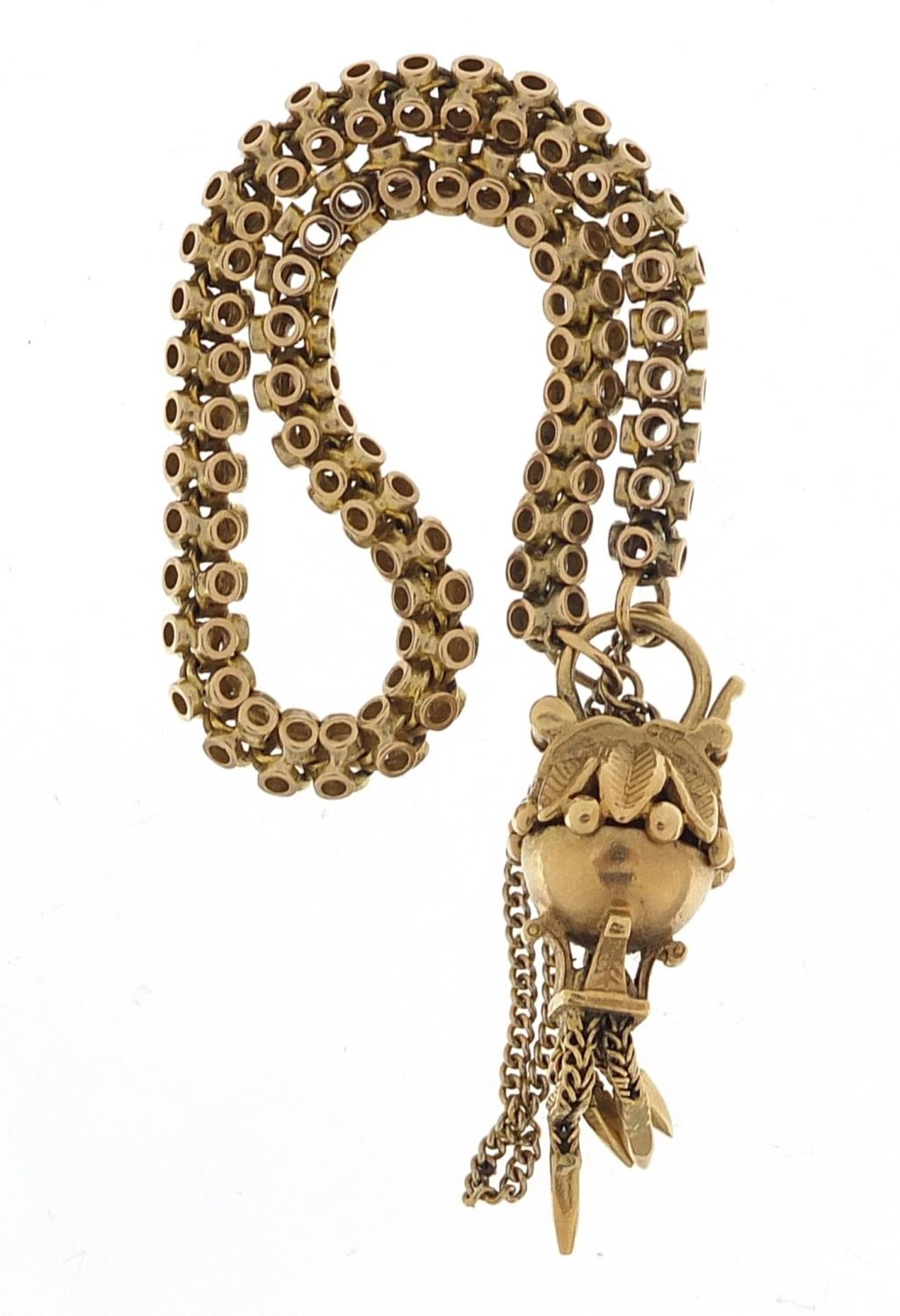 9ct gold bracelet with 9ct gold tassel design padlock, 18cm in length, 17.2g - Image 2 of 3