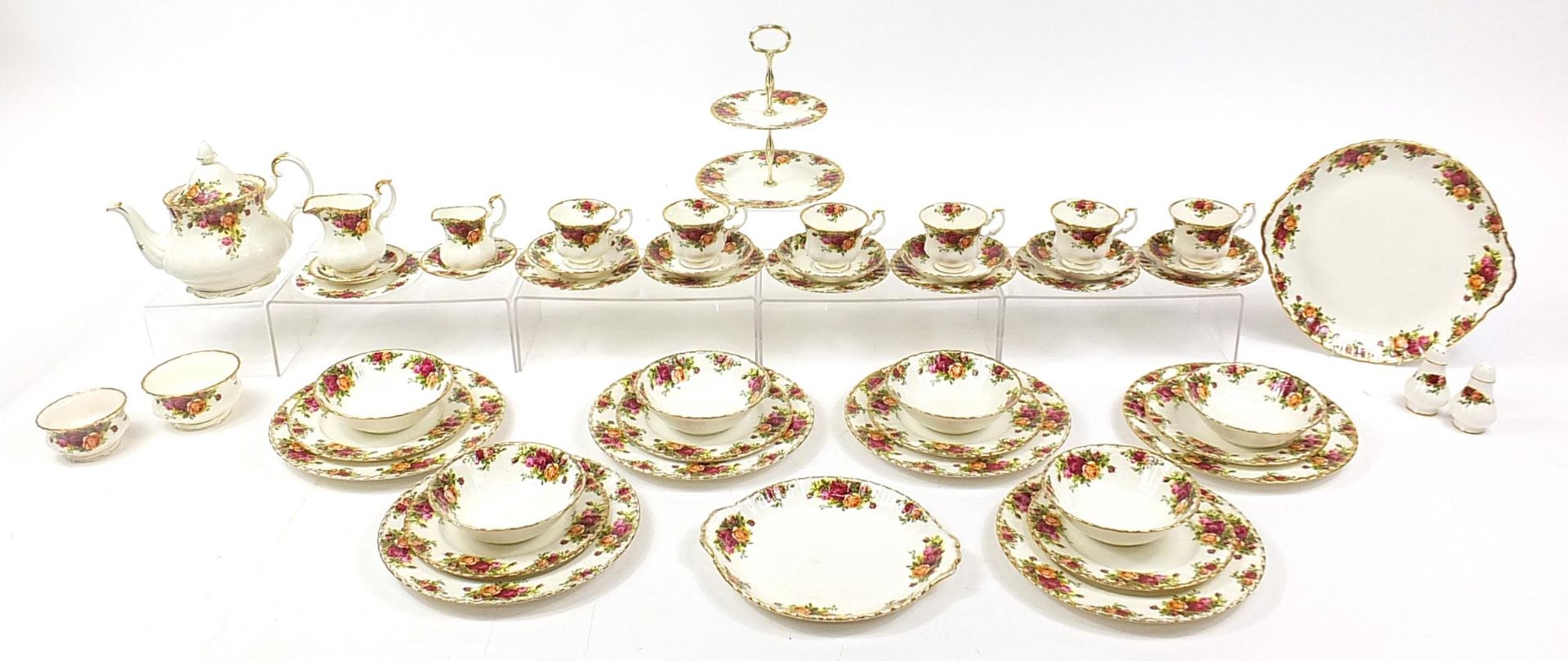 Royal Albert Old Country Roses teaware and dinnerware including teapot, trios, cake stand and dinner