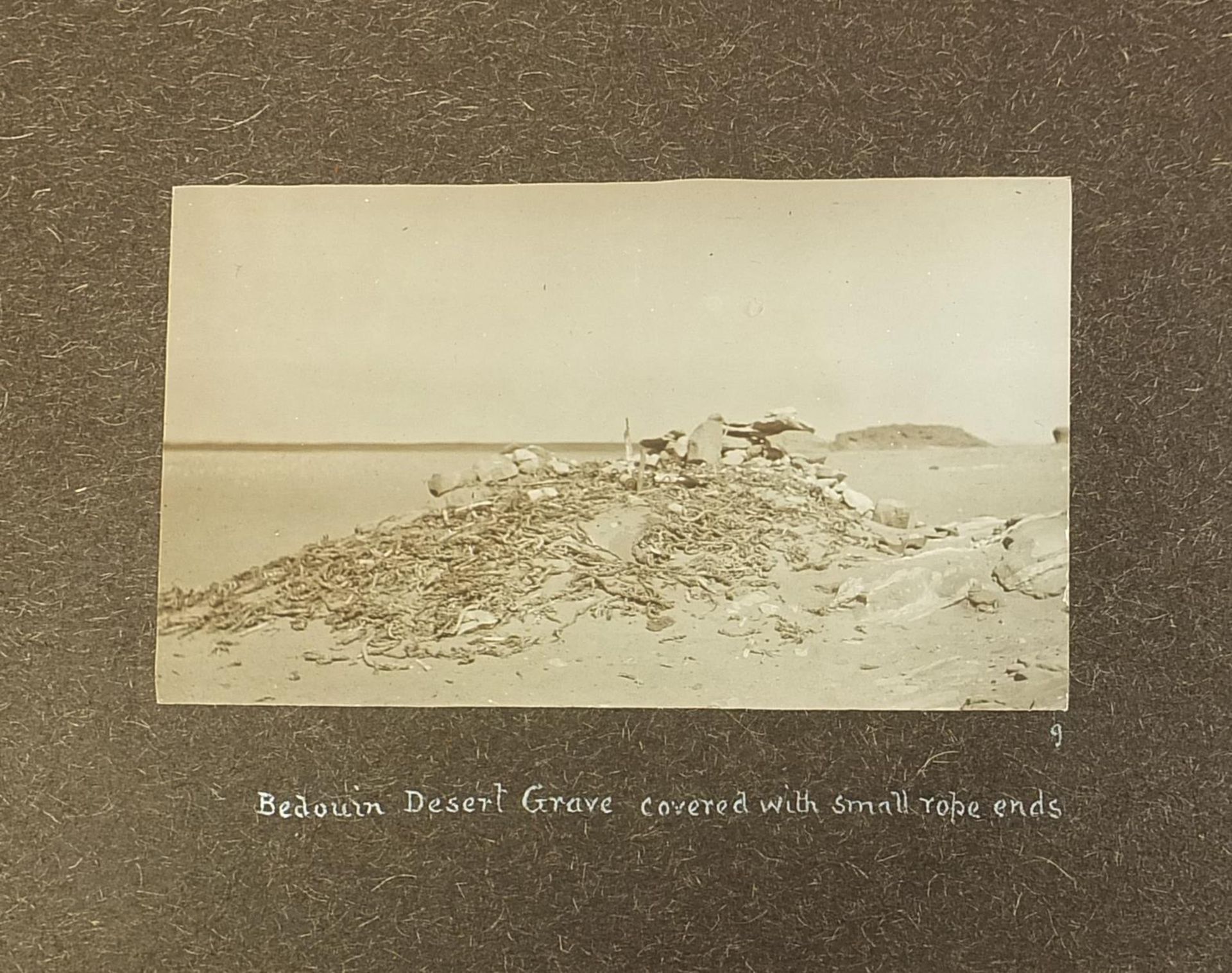 Early 20th century black and white photograph album of Egypt relating to the building of Western - Bild 5 aus 22
