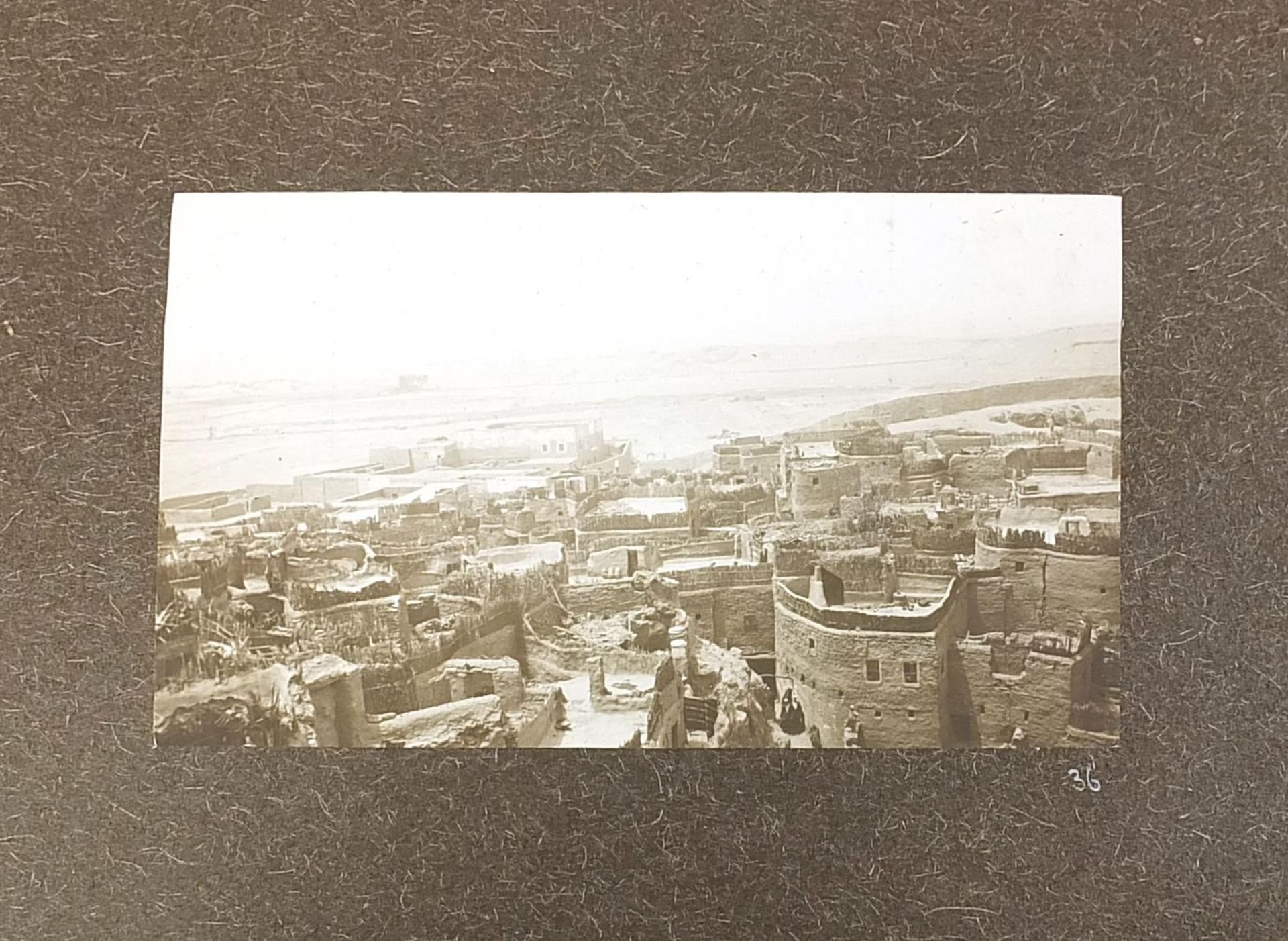 Early 20th century black and white photograph album of Egypt relating to the building of Western - Image 17 of 22