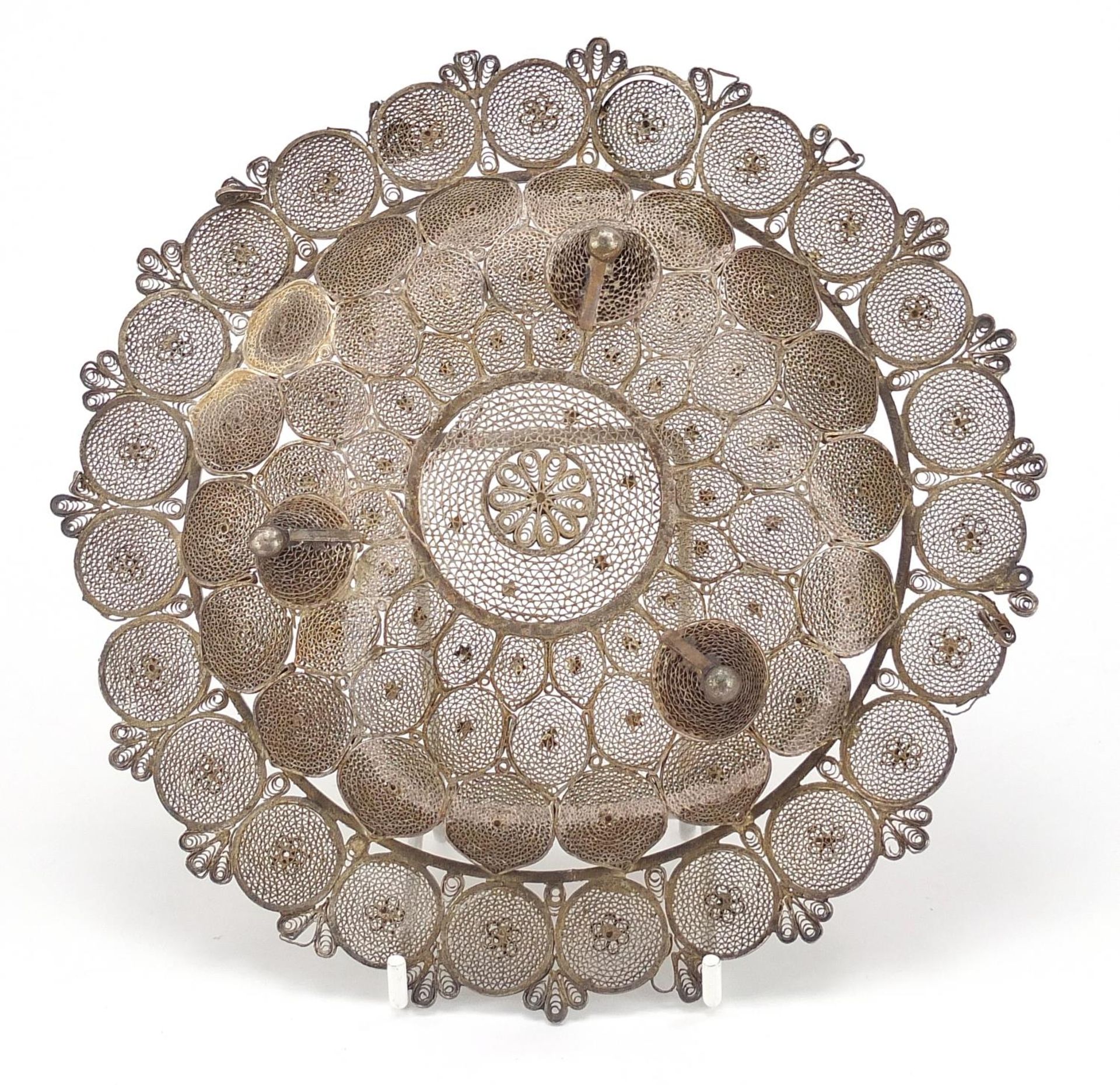 Indian silver coloured metal filigree footed dish, 18cm in diameter, 187.4g - Image 4 of 4