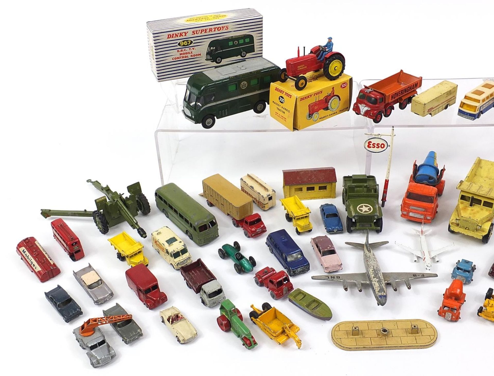 Group of vintage diecast vehicles including Dinky, Lesney and Corgi - Image 2 of 3