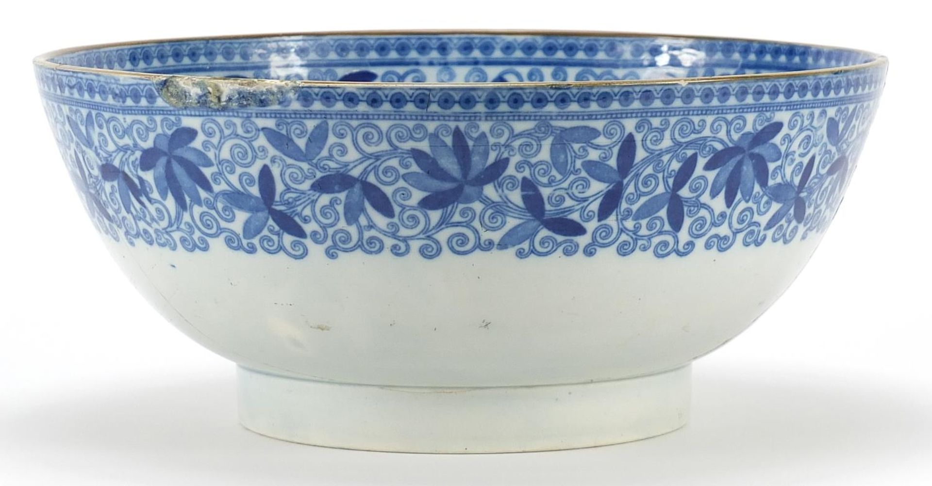 19th century pearlware bowl decorated with flowers, 26cm in diameter - Image 2 of 4