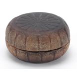 Chinese carved rhinoceros horn paste seal box and cover, 5cm in diameter