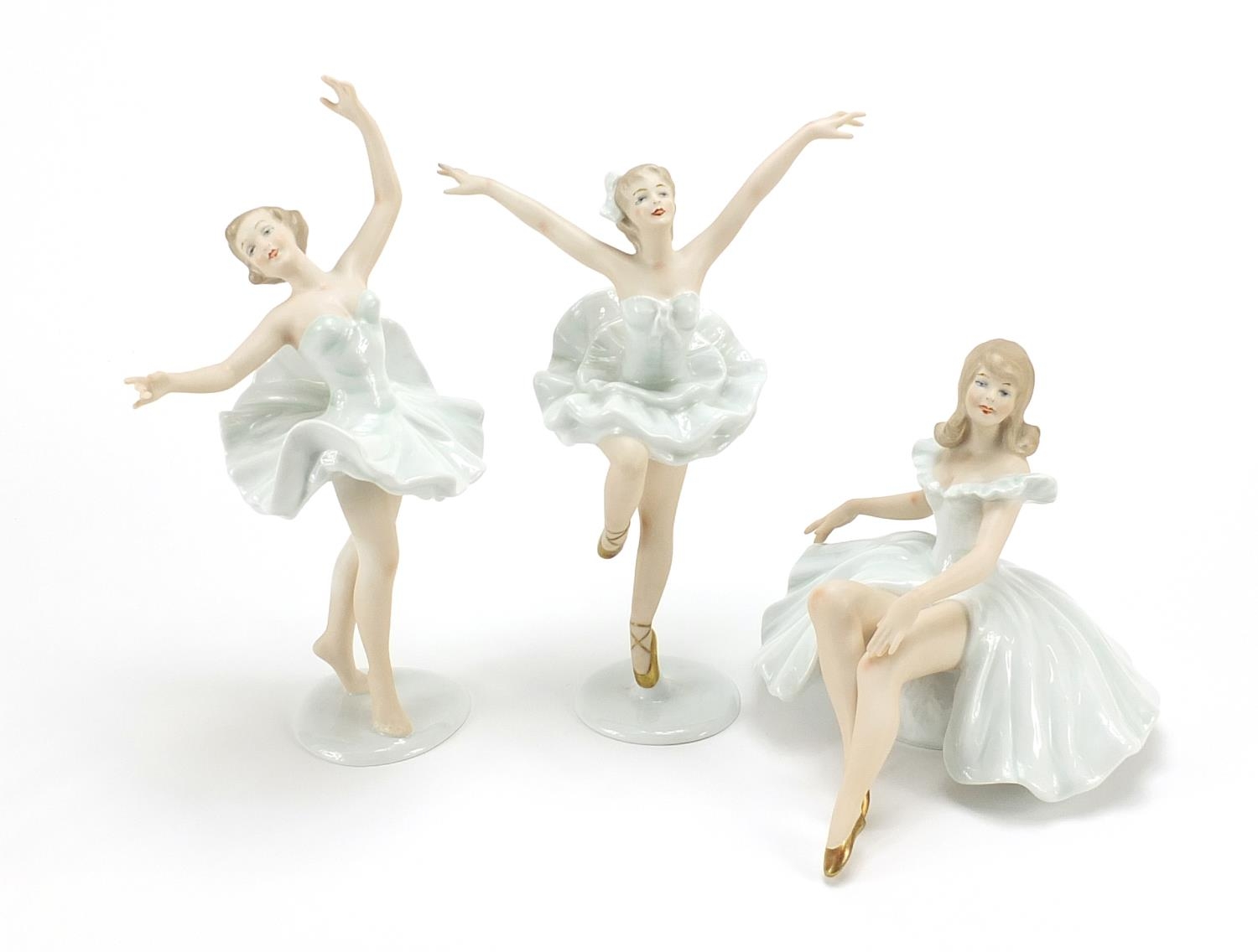 Wallendorf, Three German porcelain ballerina figurines, the largest 26cm high