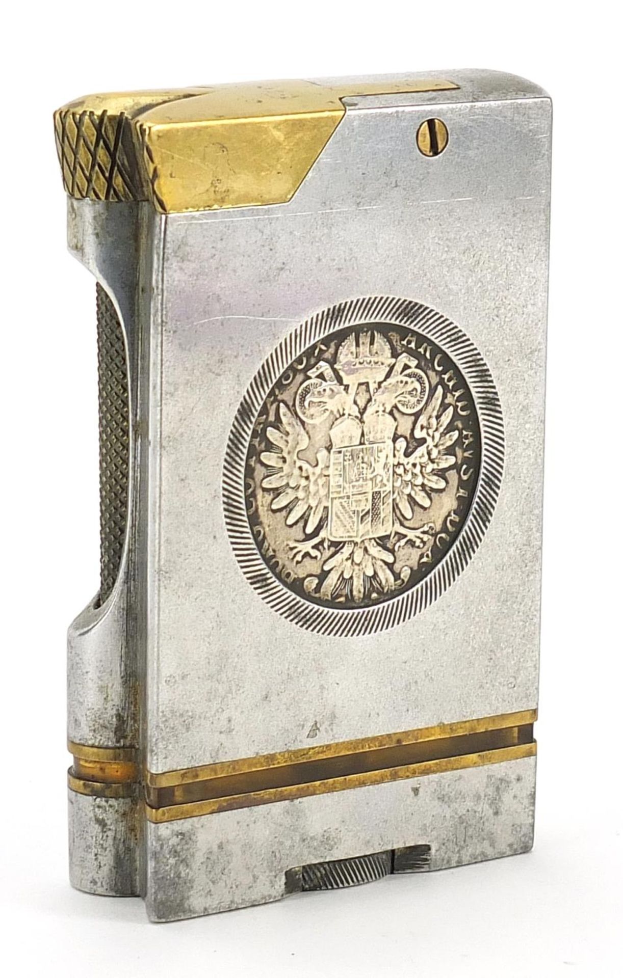 White metal and brass table lighter inset with a coin, impressed Canmiss to the base, 10.5cm high - Bild 2 aus 4