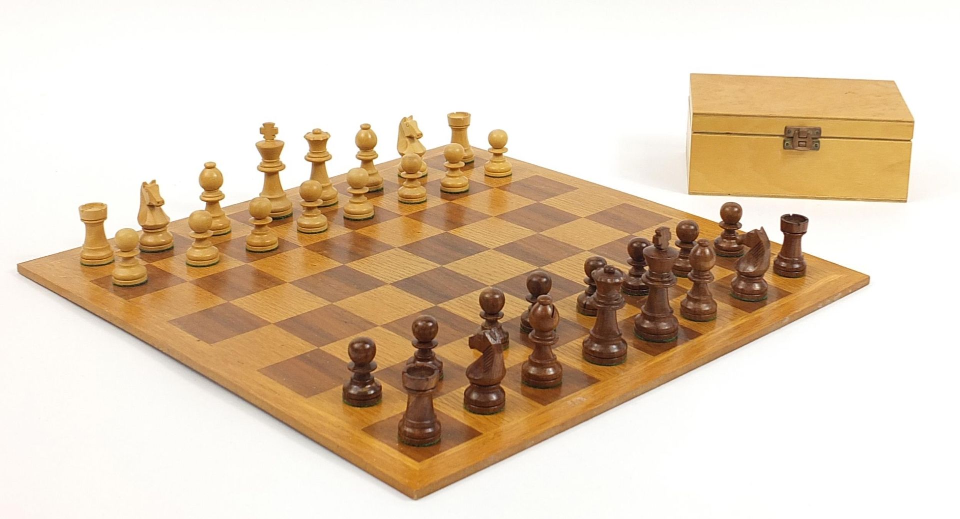 Staunton turned wood chess set with board, the largest pieces 7.5cm high, the board 44.5cm x 44.5cm