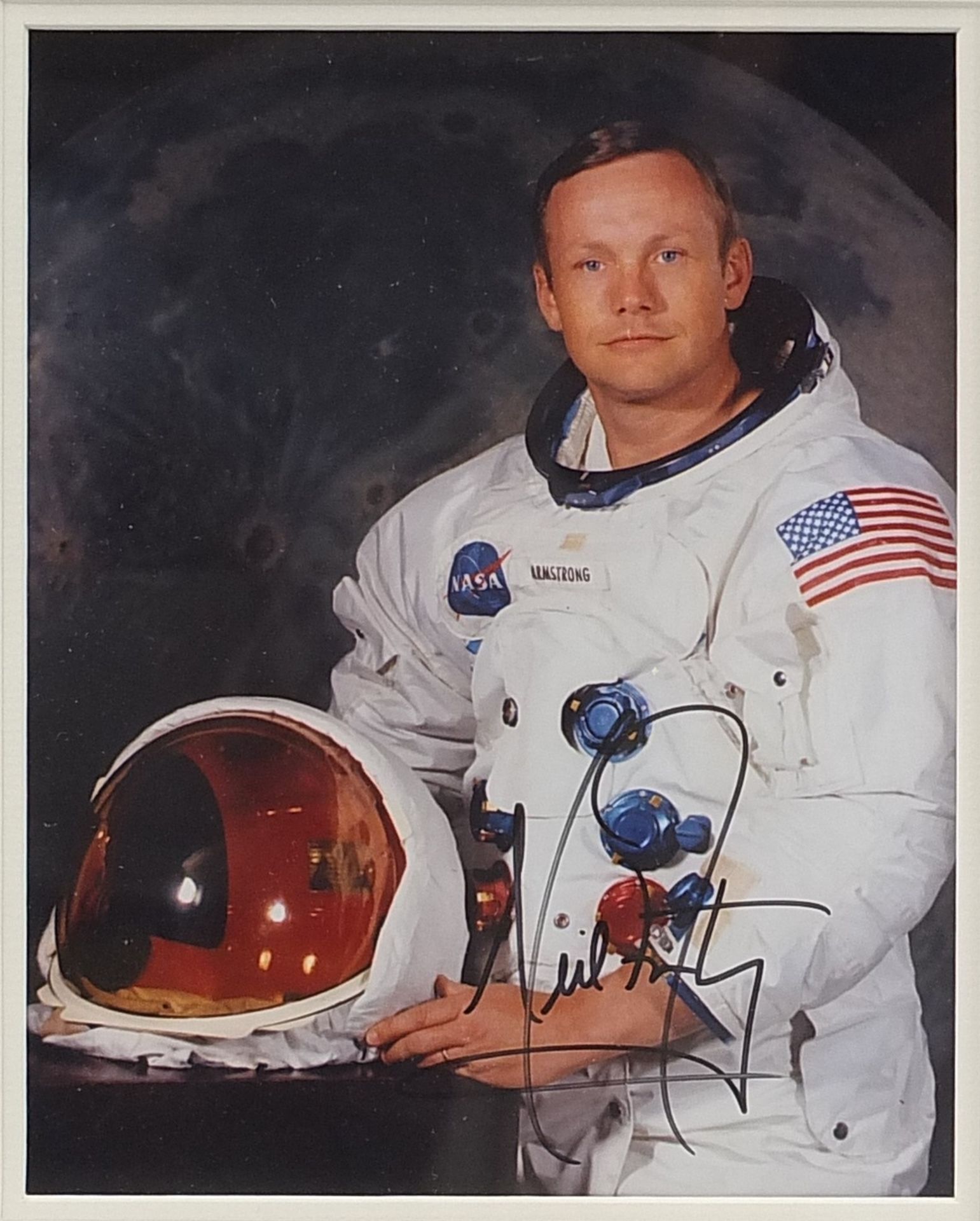 Neil Armstrong, Edwin Aldrin Junior and Michael Collins, Apollo 11 ink signatures on photographs, - Image 3 of 7