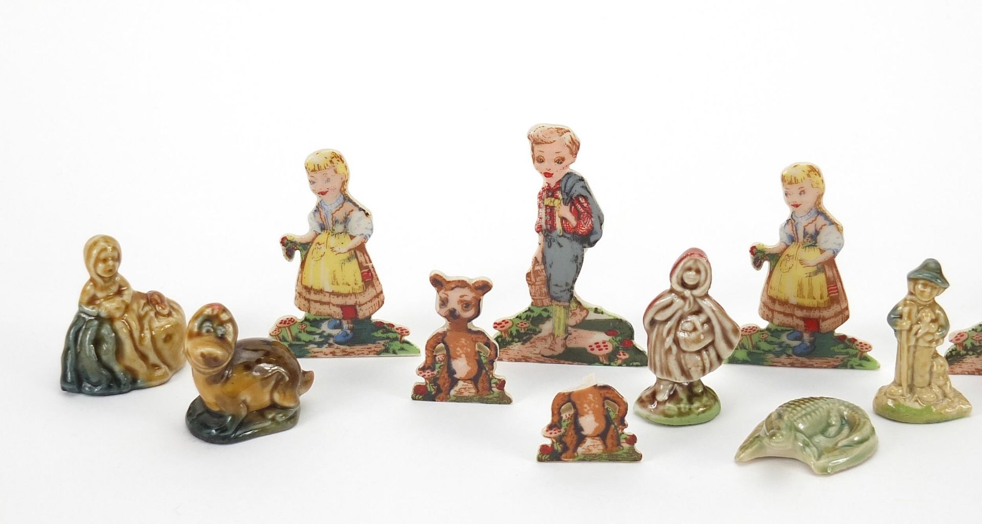 Wade Snippets and Whimsies including Hansel and Gretel, the largest each 6.5cm high - Image 2 of 4