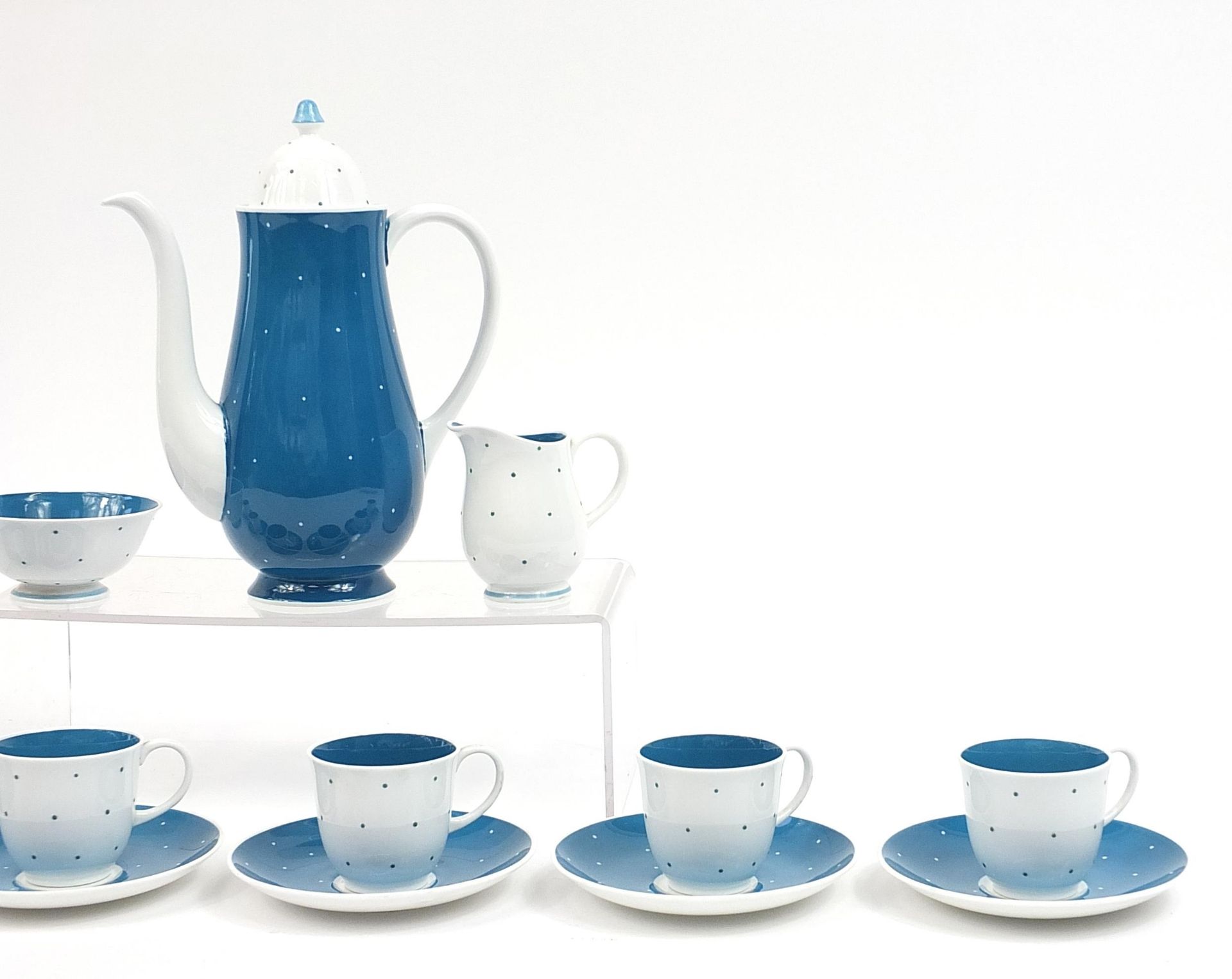 Susie Cooper six place coffee service, the coffee pot 23cm high - Image 3 of 4