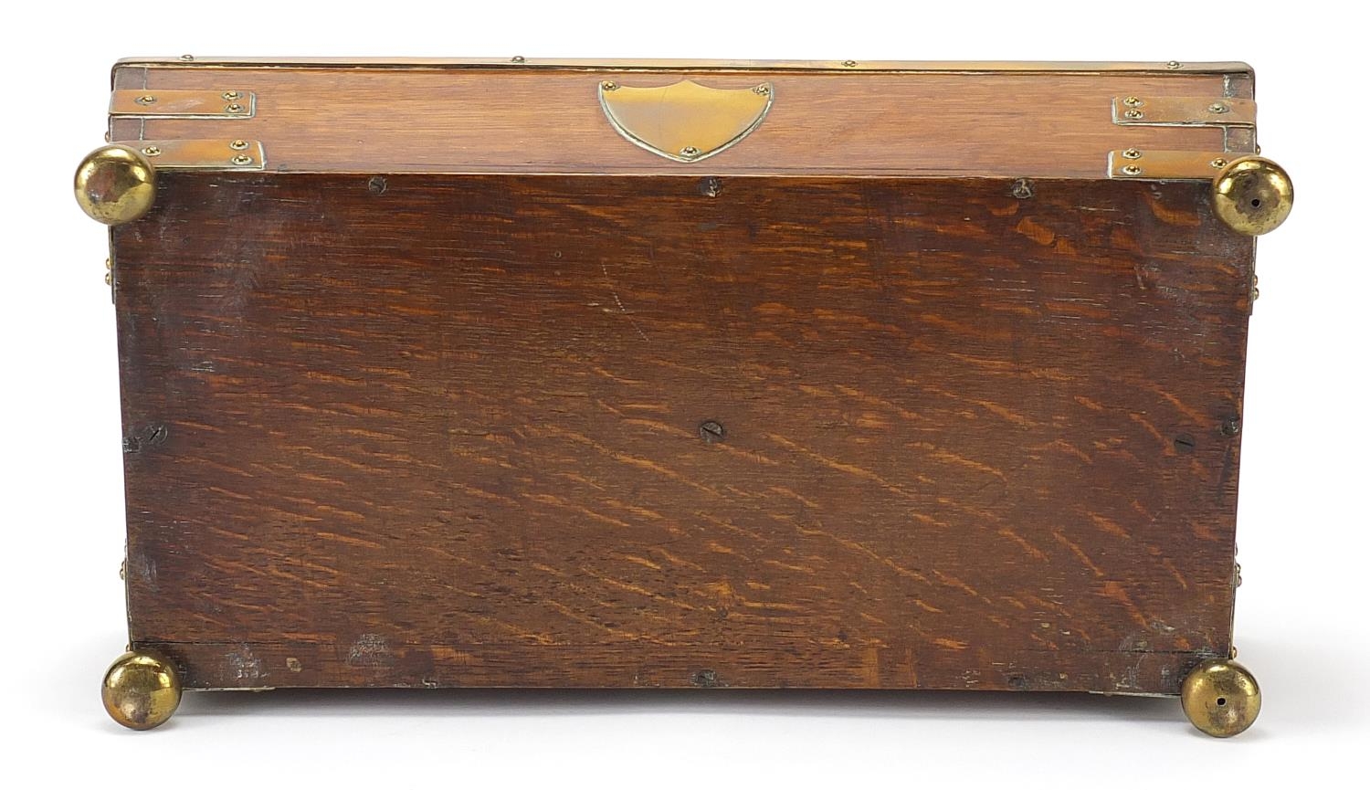 Early 19th century oak cutlery box with brass mounts, 37cm wide - Image 3 of 3