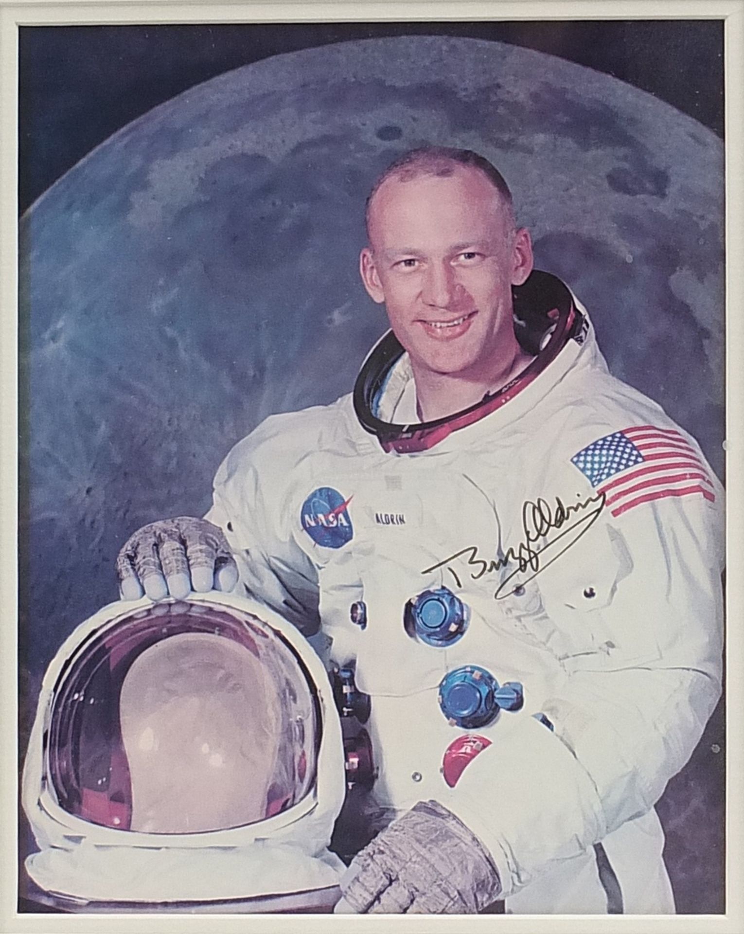 Neil Armstrong, Edwin Aldrin Junior and Michael Collins, Apollo 11 ink signatures on photographs, - Image 4 of 7