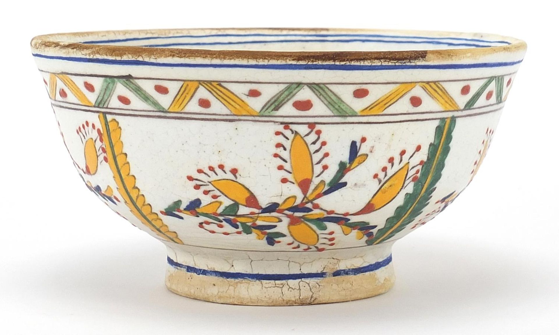 Turkish Kutahya pottery bowl hand painted with flowers, 15cm in diameter