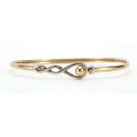 Solar, 9ct two tone gold bangle with box, 6.5cm wide, 4.4g