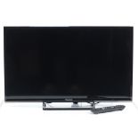 Panasonic 32 inch LED TV with remote, model TX-32FS503B