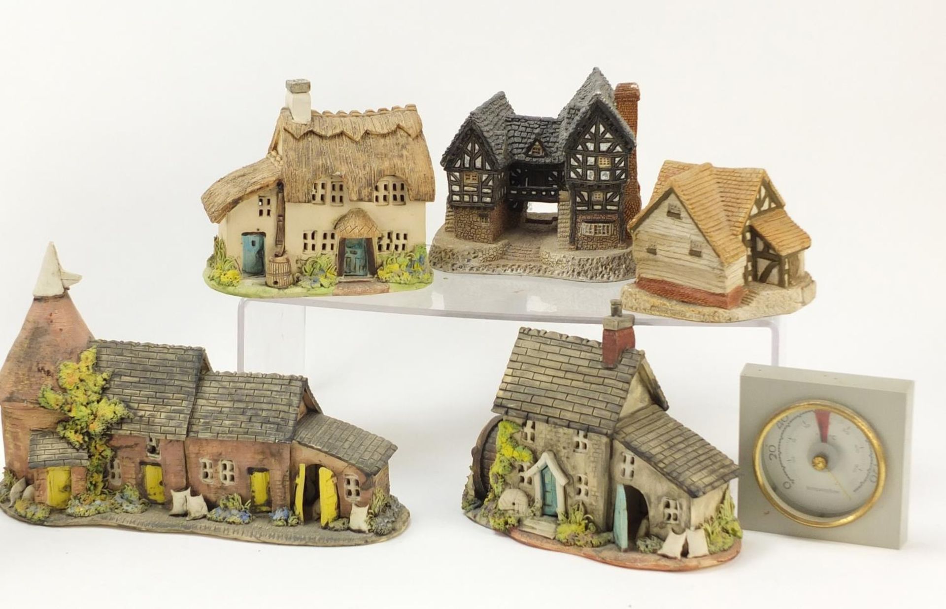 Six model cottages including David Winter together with pair of Ducal ware pottery bowls and a - Image 3 of 7