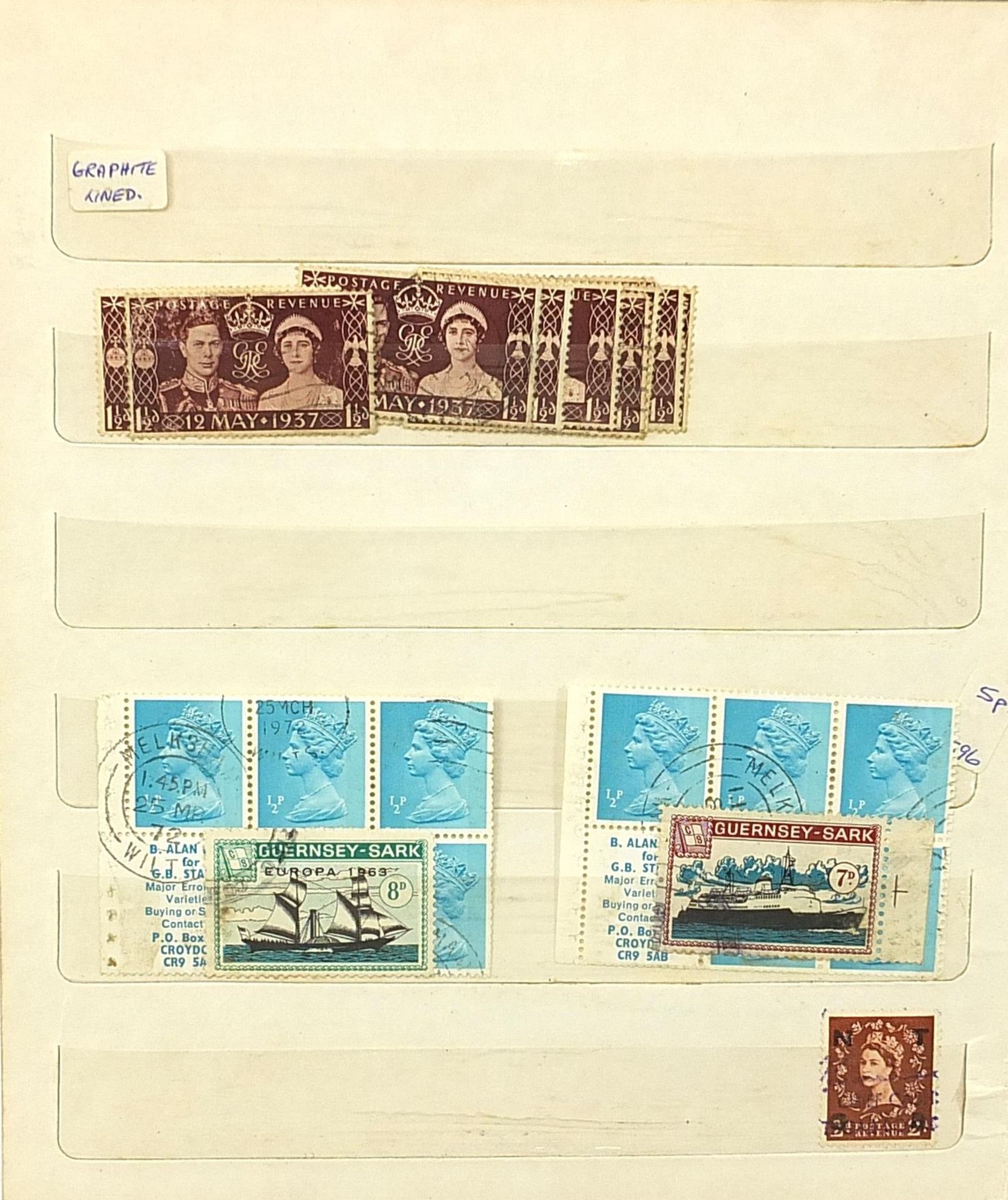 Collection of Commonwealth stamps arranged in an album including Hong Kong - Image 15 of 17