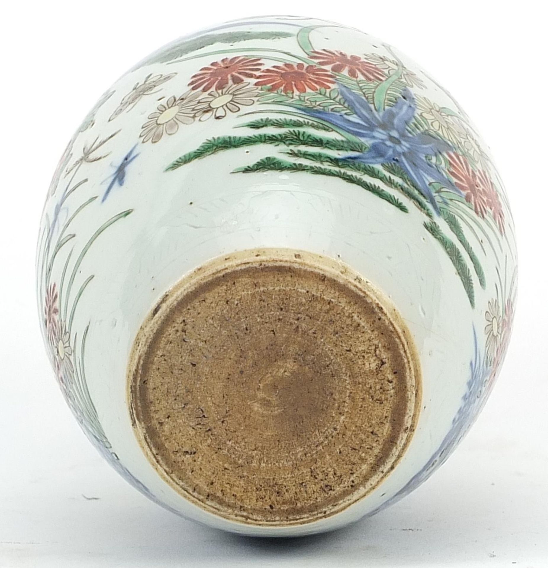 Chinese wucai porcelain vase hand painted with butterflies amongst flowers, 15cm high - Image 3 of 3
