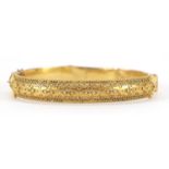 Victorian 15ct gold hinged bangle, 6.5cm wide, 12.0g
