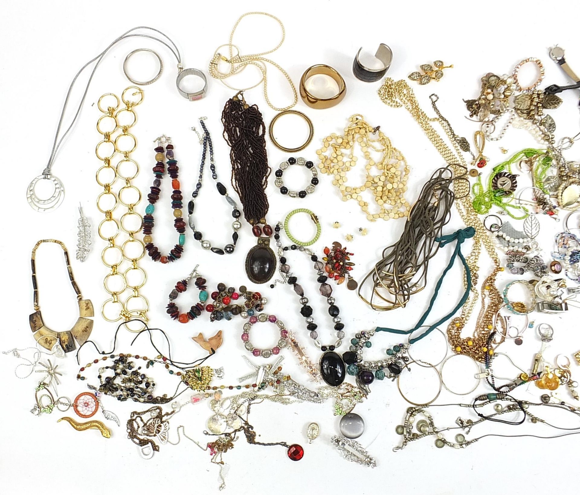 Vintage and later costume jewellery including brooches, necklaces, bracelets and cufflinks - Image 2 of 3