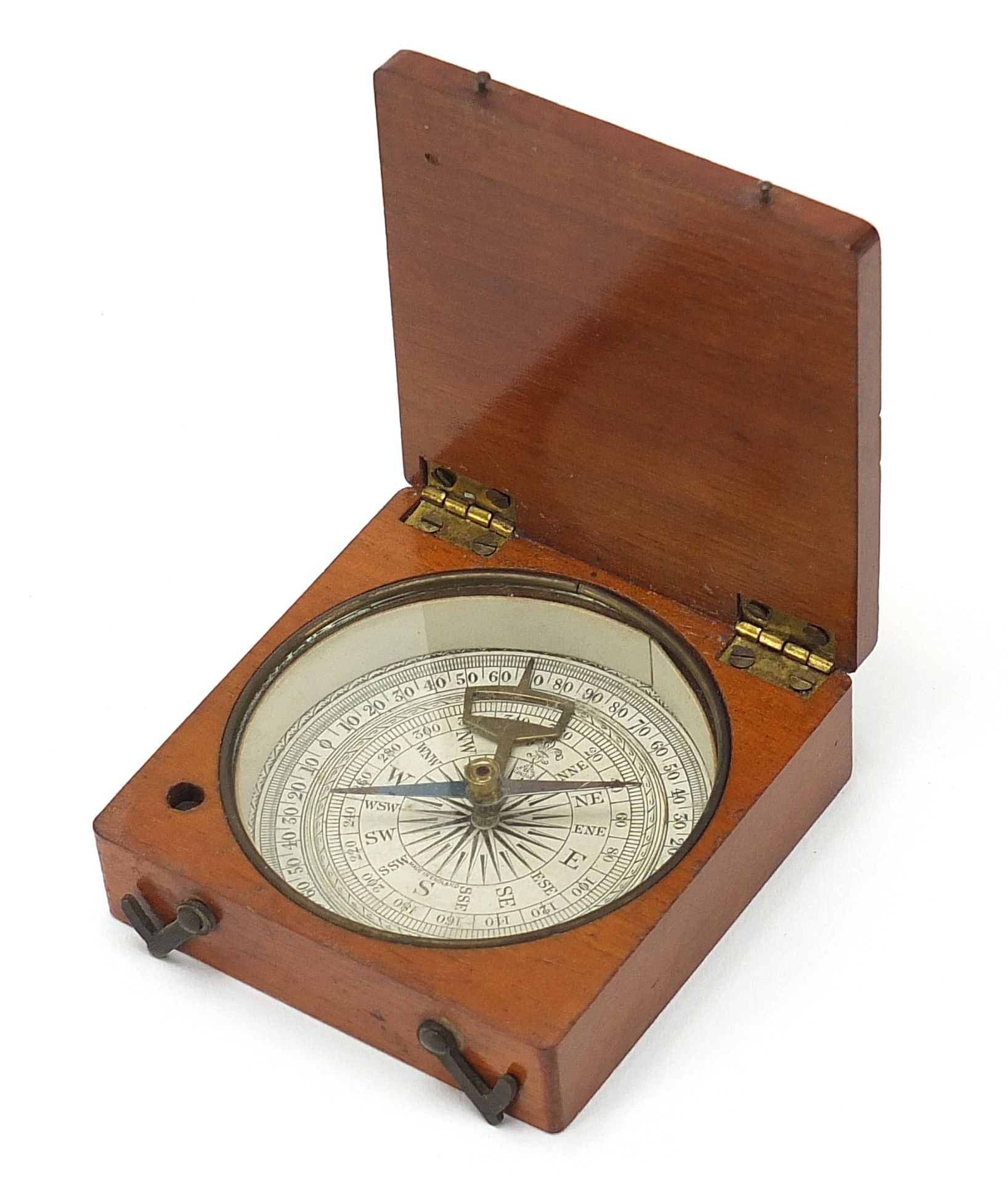 Victorian mahogany travelling compass, 6cm x 6cm