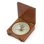 Victorian mahogany travelling compass, 6cm x 6cm