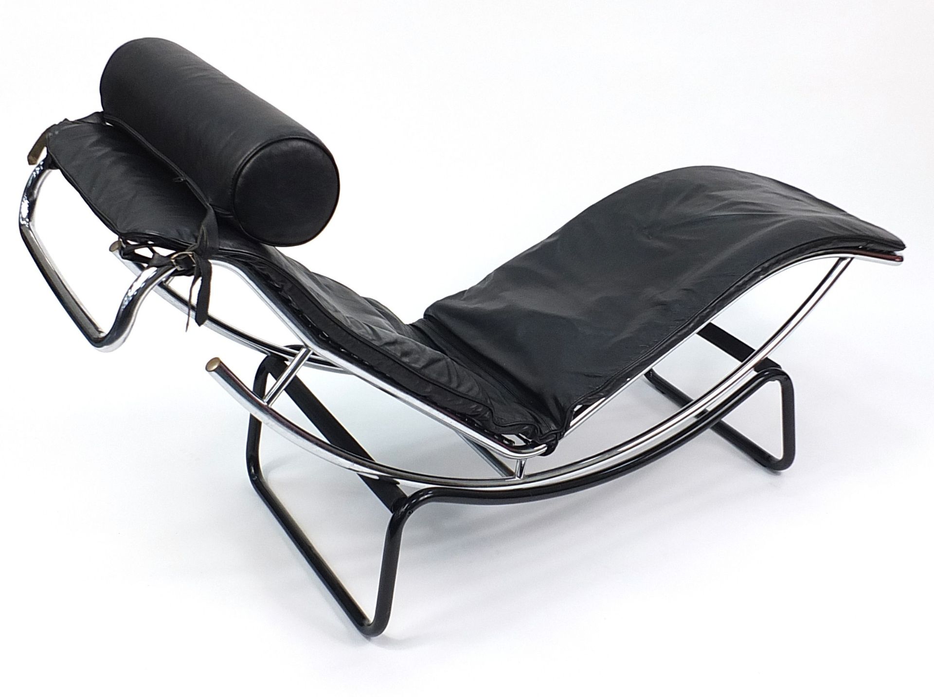 Le Corbusier LC4 chaise longue lounger, 160cm in length, 160cm in length - Bild 2 aus 2