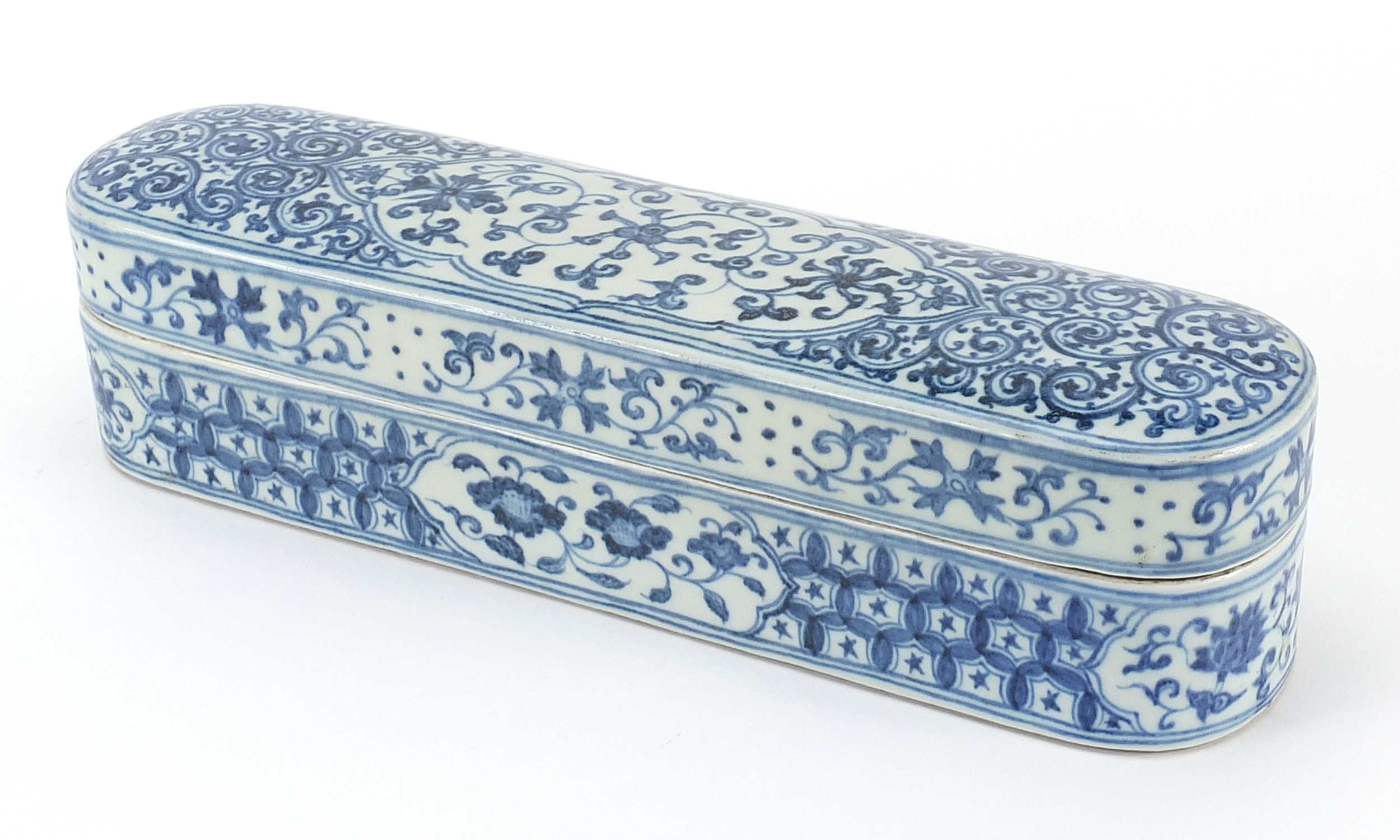Chinese Islamic blue and white porcelain scribe's box and cover hand painted with flowers, 32.5cm