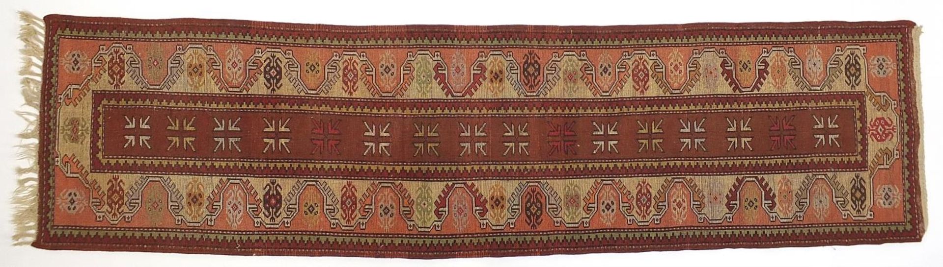 Rectangular Middle Eastern carpet runner having and all over geometric design, 275cm x 75cm - Image 4 of 5
