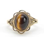 9ct gold cabochon tiger's eye ring, size L, 3.4g