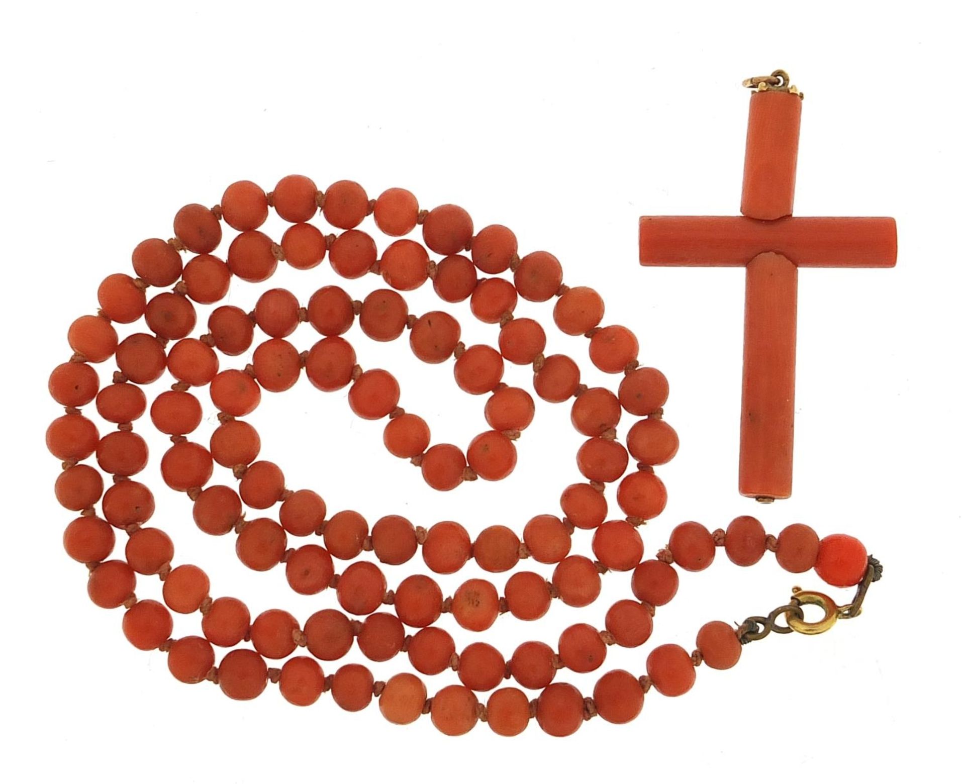 Antique coral bead necklace and cross pendant, 60cm in length and 4.5cm high, 29.4g - Image 2 of 2