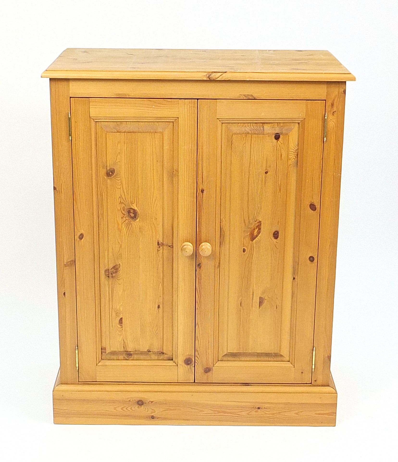 Pine two door cupboard, 102cm H x 79cm W x 43cm D - Image 2 of 4