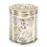 Dutch silver box with hinged lid embossed with figures, 4cm high, 25.6g