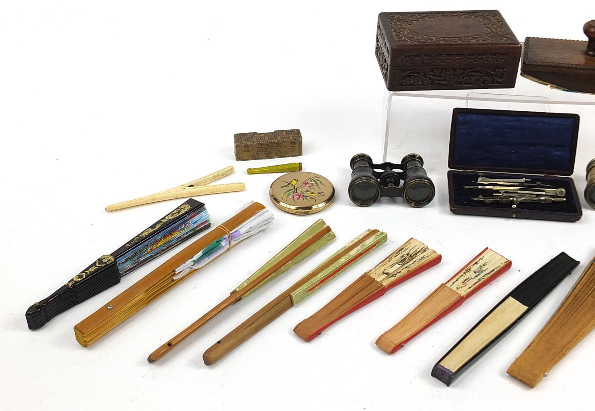 Sundry items including binoculars, bone glove stretchers, part drawing set, oak blotter and fans - Image 2 of 3