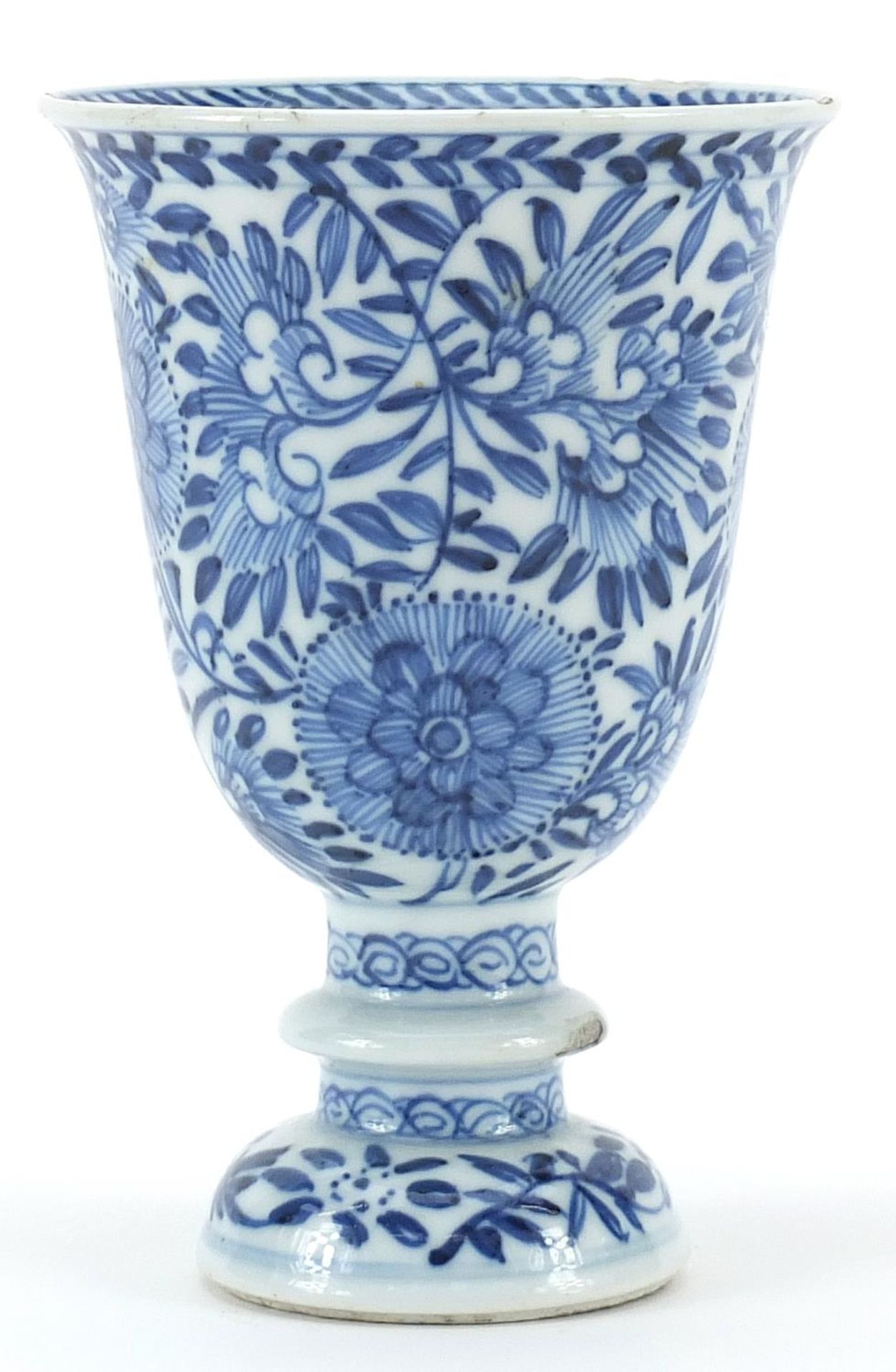 Chinese blue and white porcelain stem cup hand painted with flowers, 12.5cm high