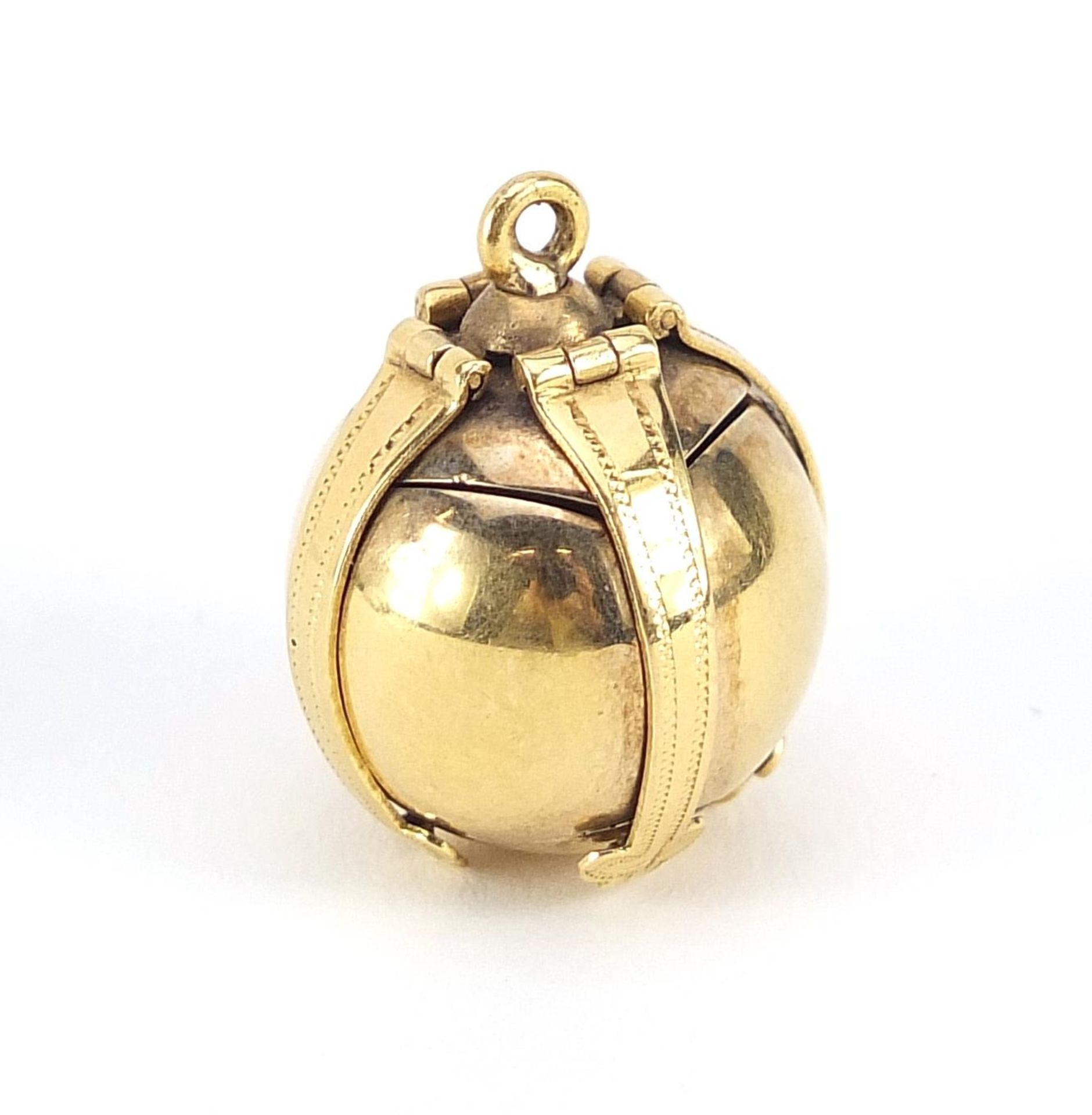 18ct gold cased silver folding masonic ball pendant, 4.4cm high when open, 13.8g - Image 5 of 5