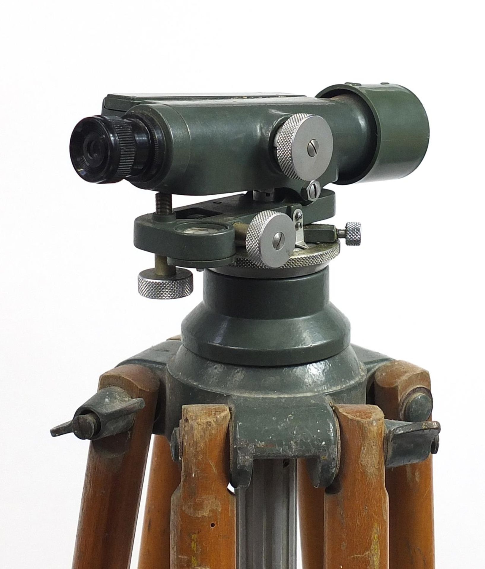 Hilger & Watts SL10-1 surveyor's level in leather case with tripod stand and measuring staff - Image 4 of 6