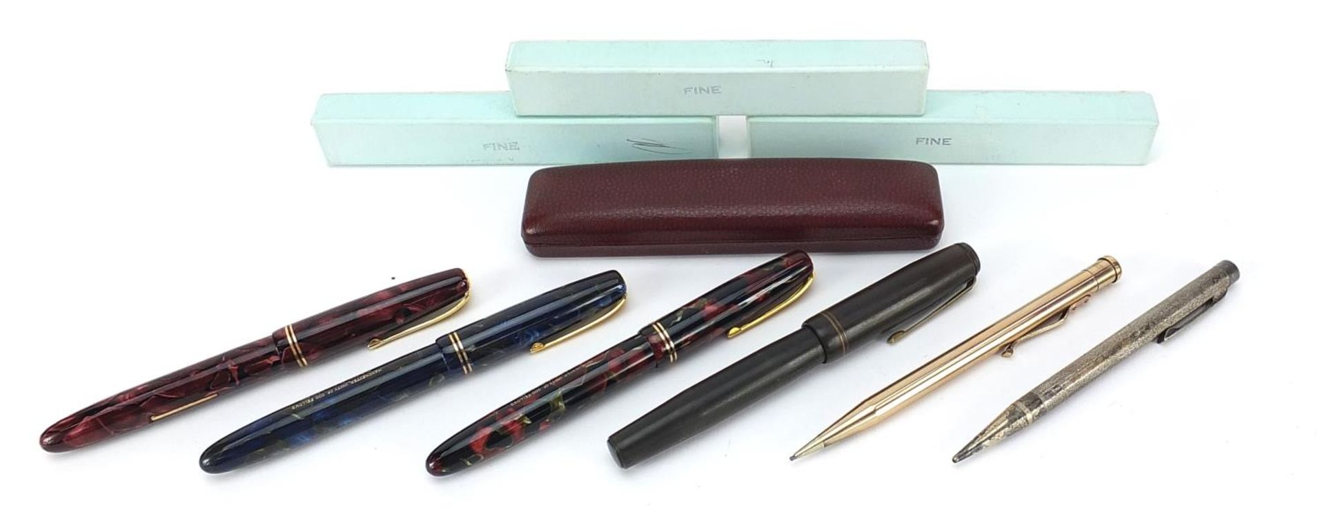 Vintage fountain pens and propelling pencils including three marbleised Burnham fountain pens with - Image 7 of 7