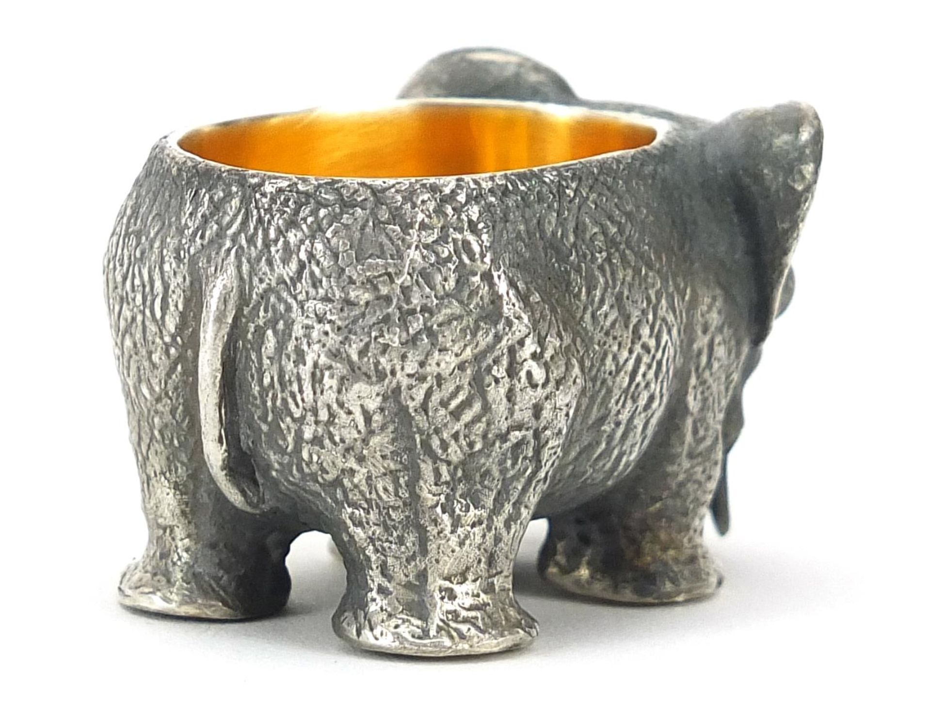 Heavy silver elephant open table salt with gilt interior, impressed Russian marks to the base, 4.5cm - Image 2 of 3