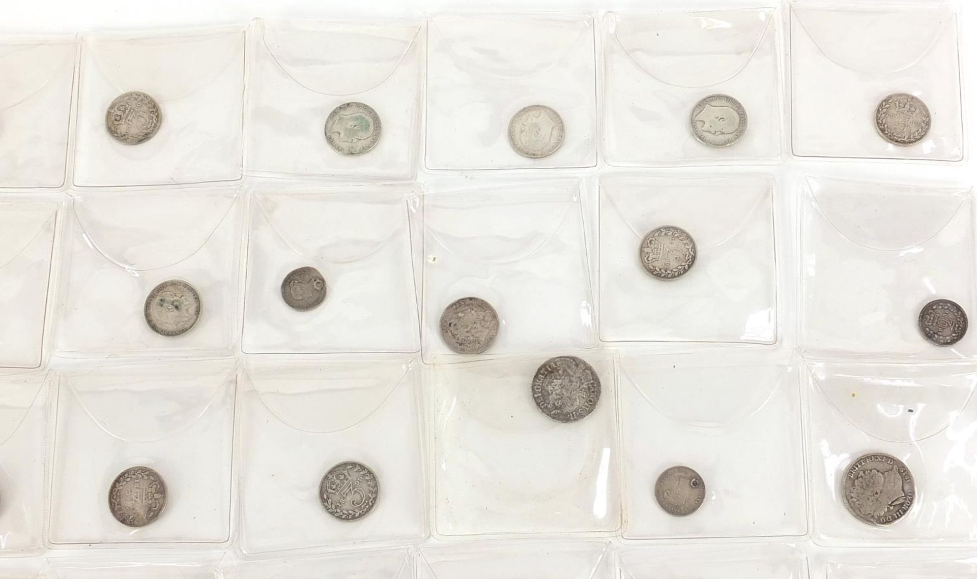 Victorian and later British coinage including sixpence and shillings and 1838 Maundy twopence - Bild 3 aus 5