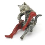 Cold painted bronze study of Puss in Boots, 8cm high