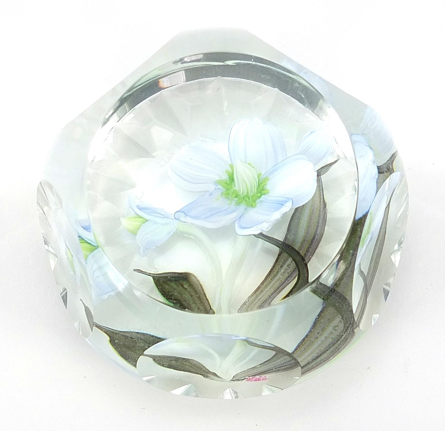 Caithness Whitefriars Dreamer glass paperweight with box, 37/200, approximately 7cm in diameter - Image 2 of 6