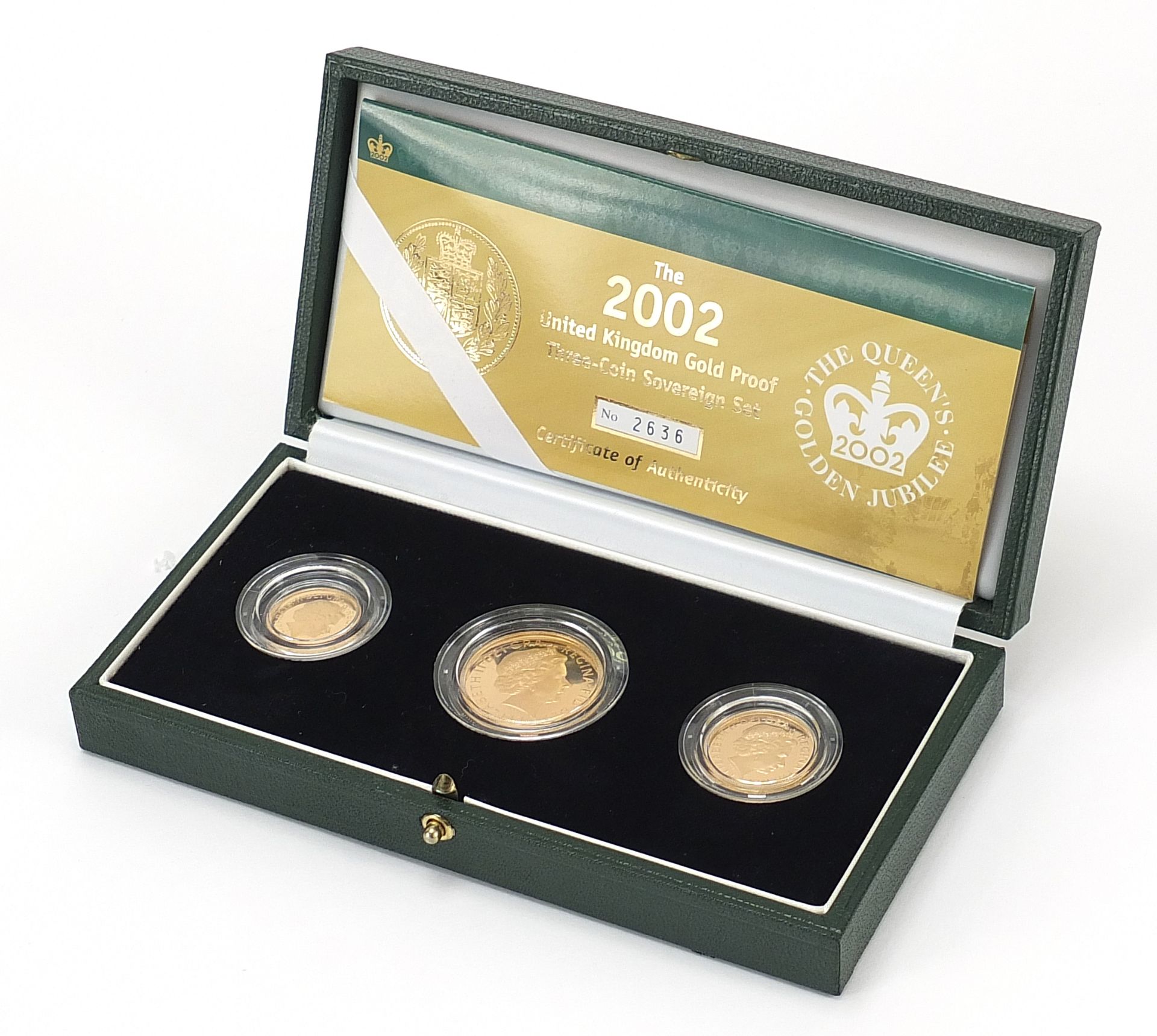 Elizabet II 2002 gold proof three coin sovereign set with box and certificate, comprising Two Pound