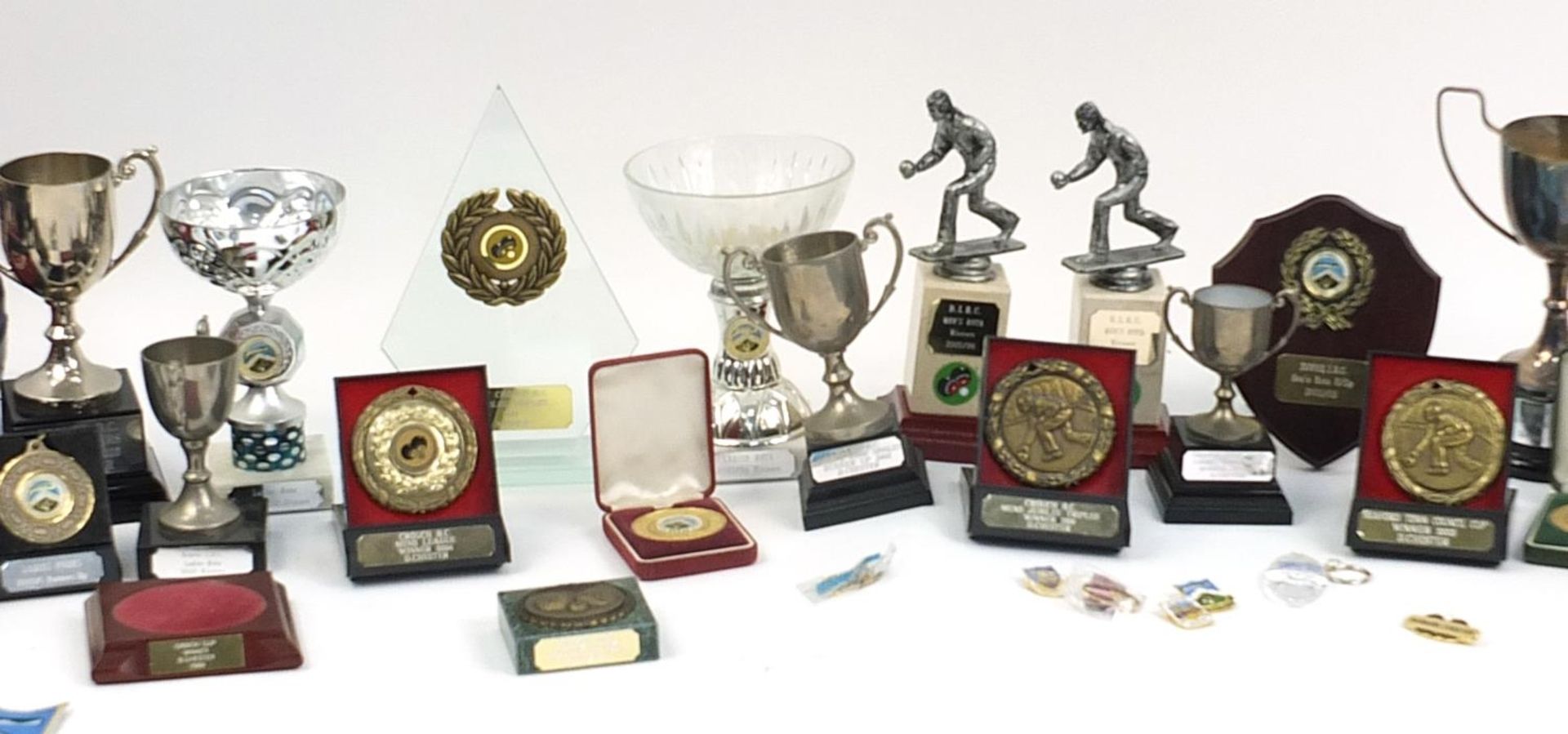 Collection of bowling trophies and a set of Thomas Taylor size 3 bowls - Image 3 of 4