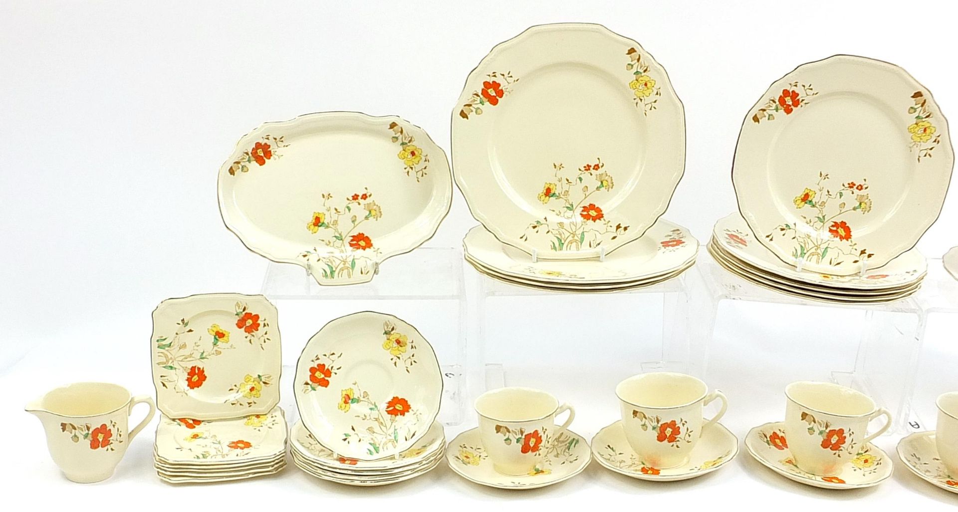 1930's Alfred Meakin Marigold pattern dinner and teaware - Image 2 of 4